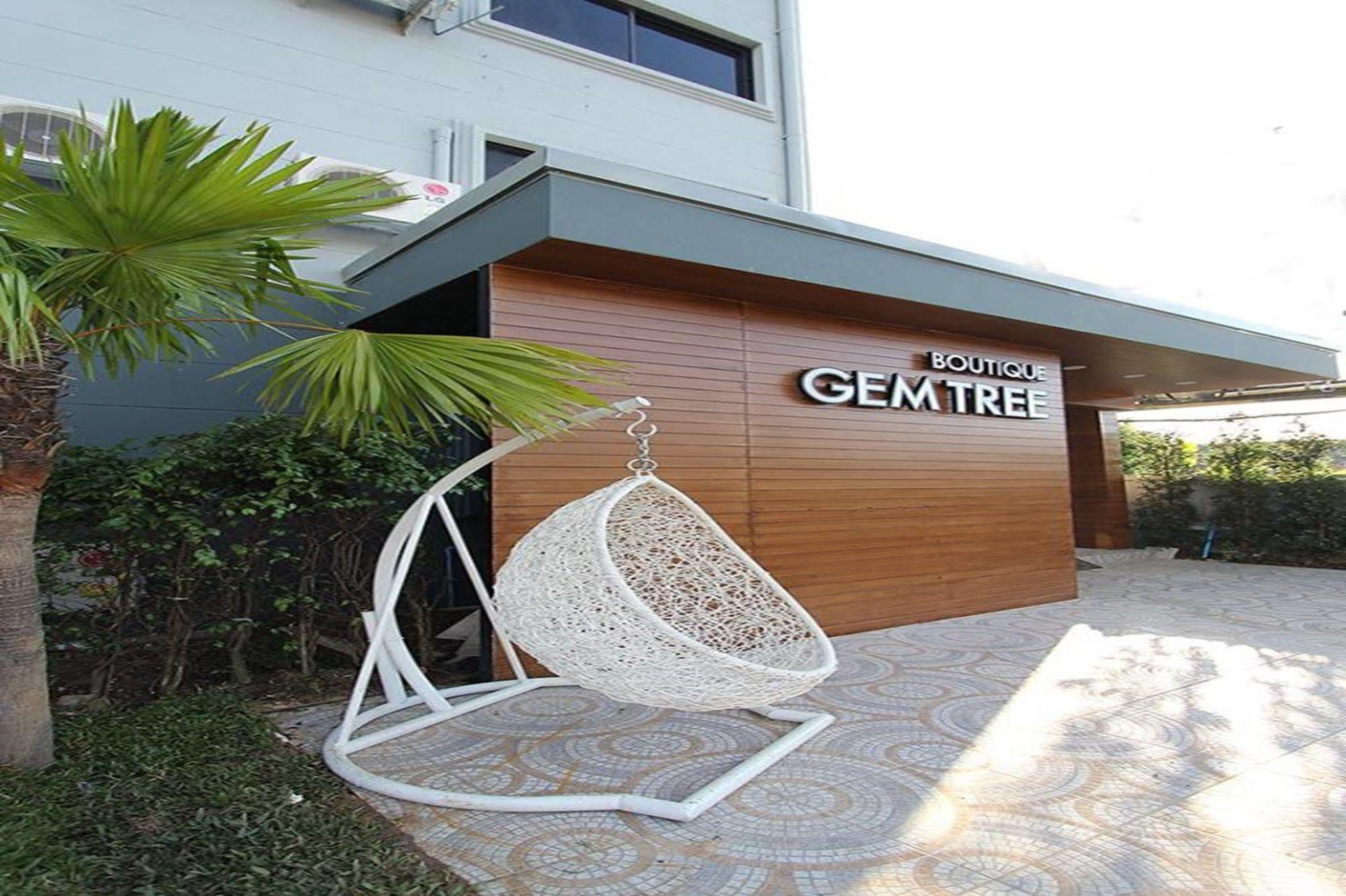 Airbest Gemtree Lampang Hotel Екстериор снимка