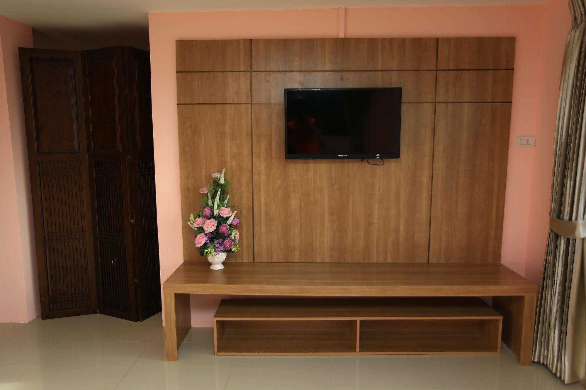 Airbest Gemtree Lampang Hotel Екстериор снимка